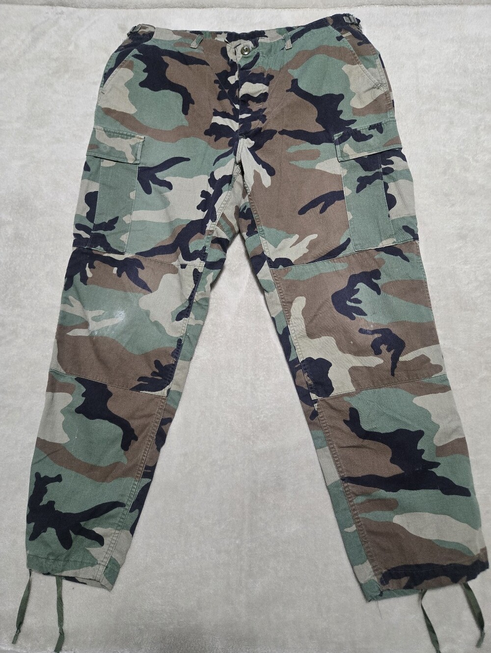 Military Issued Army Fatigue Camo Cargo Pants Mens Size Large *see pics*
